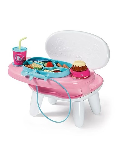 Baby born lunch time - time, table
